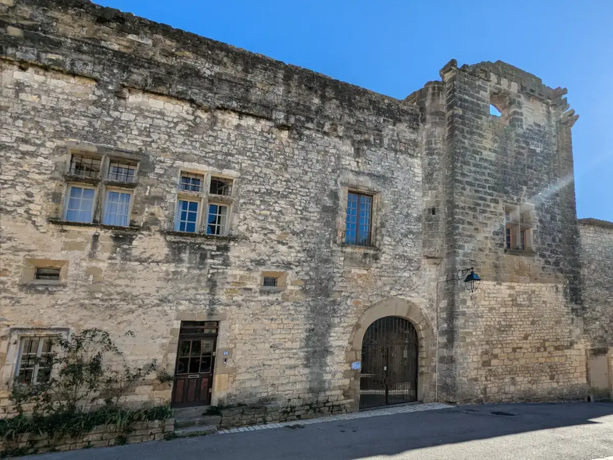 Blauzac’s medieval castle © VF