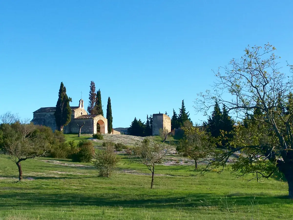 La chapelle Saint-Sixte à Eygalières © VF