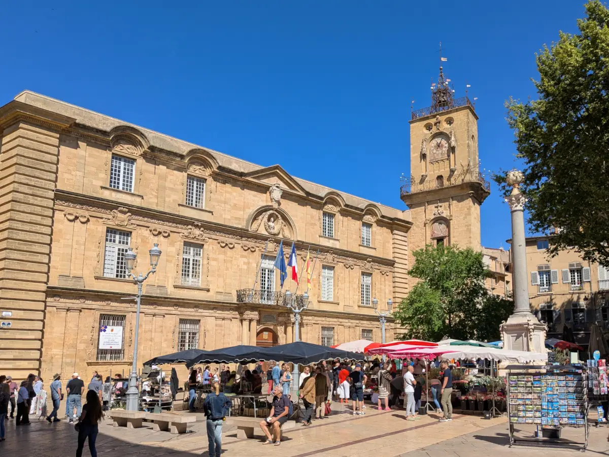 Place de l'Hôtel de ville à Aix-en-Provence © VF