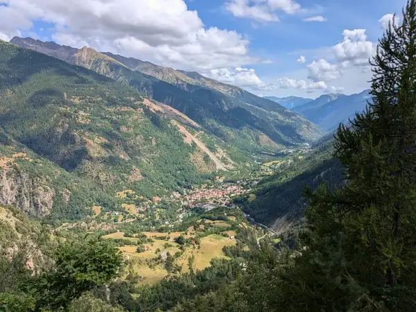 Saint-Etienne-de-Tinée, au cœur du Mercantour