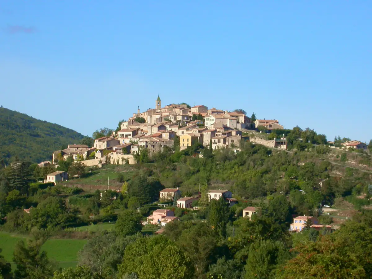 Dauphin in Haute-Provence © VF