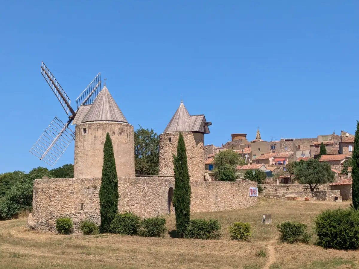 Moulins de Régusse © VF